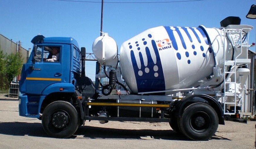 Автобетоносмеситель МАЗ 4381